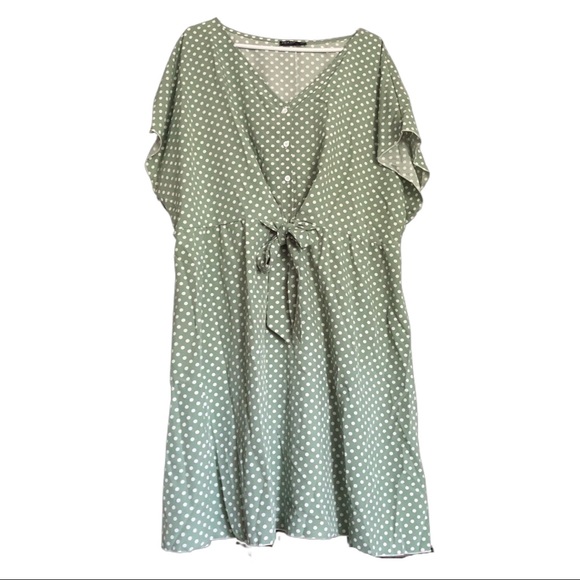 Green Polka Dot Tie Waist Dolman Sleeve Dress 4X - Picture 1 of 9
